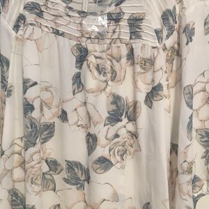 Lauren Conrad Pintuck Peasant tip